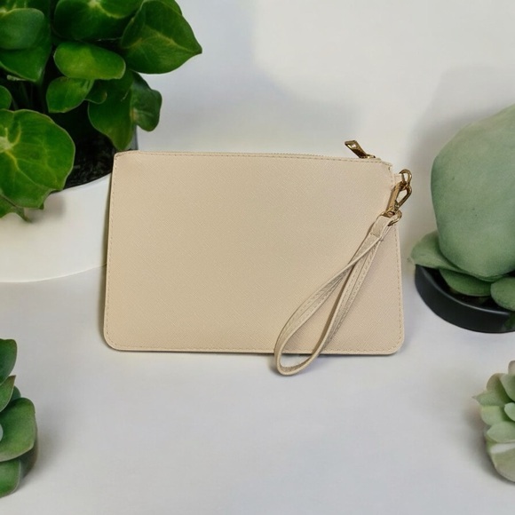 Blush Pink Mrs. Wristlet - Picture 4 of 7